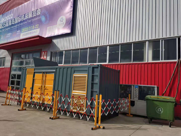 新沂一起发电机滑环环火停机事件分析报告