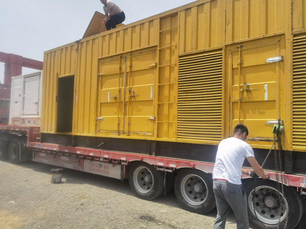 新沂发电机出租100KW发电机需要什么规格的电缆线？